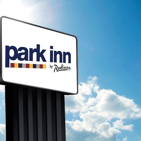 Park Inn By Radisson San Antonio Exterior foto